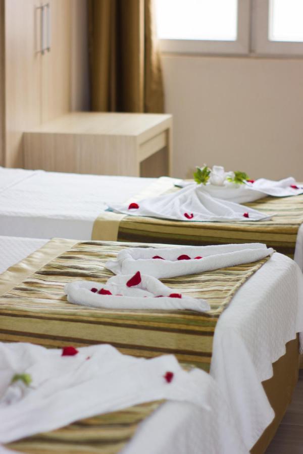 Denizhan Hotel Antalya Bagian luar foto