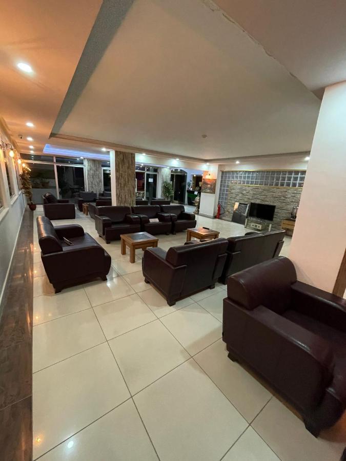 Denizhan Hotel Antalya Bagian luar foto