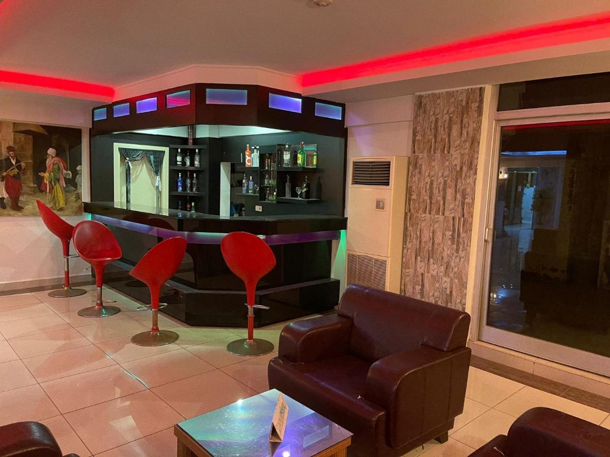 Denizhan Hotel Antalya Bagian luar foto