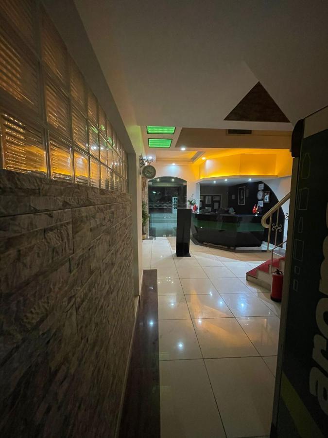 Denizhan Hotel Antalya Bagian luar foto